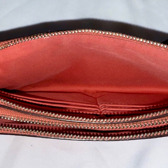 COACH Double Zip Wristlet in Pink Fuchsia Pebbled Leather F66505 - Picture 6 of 13